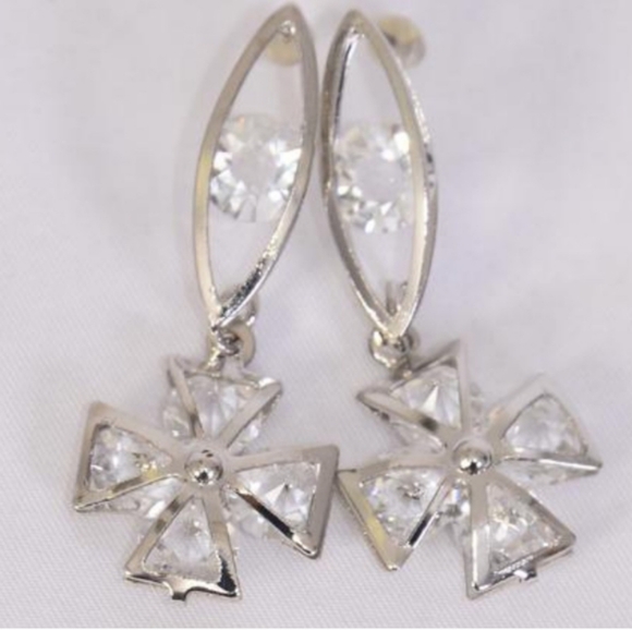 Cross Crystal Silver CZ dangle Earrings 1.75" long x0.75 wide Silvertone NEW - Picture 6 of 7
